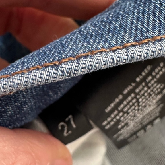 J Brand Adele Crop ankle Straight leg High Rise RIVAL Denim Jeans 27 -- 8334E476 - Picture 9 of 13